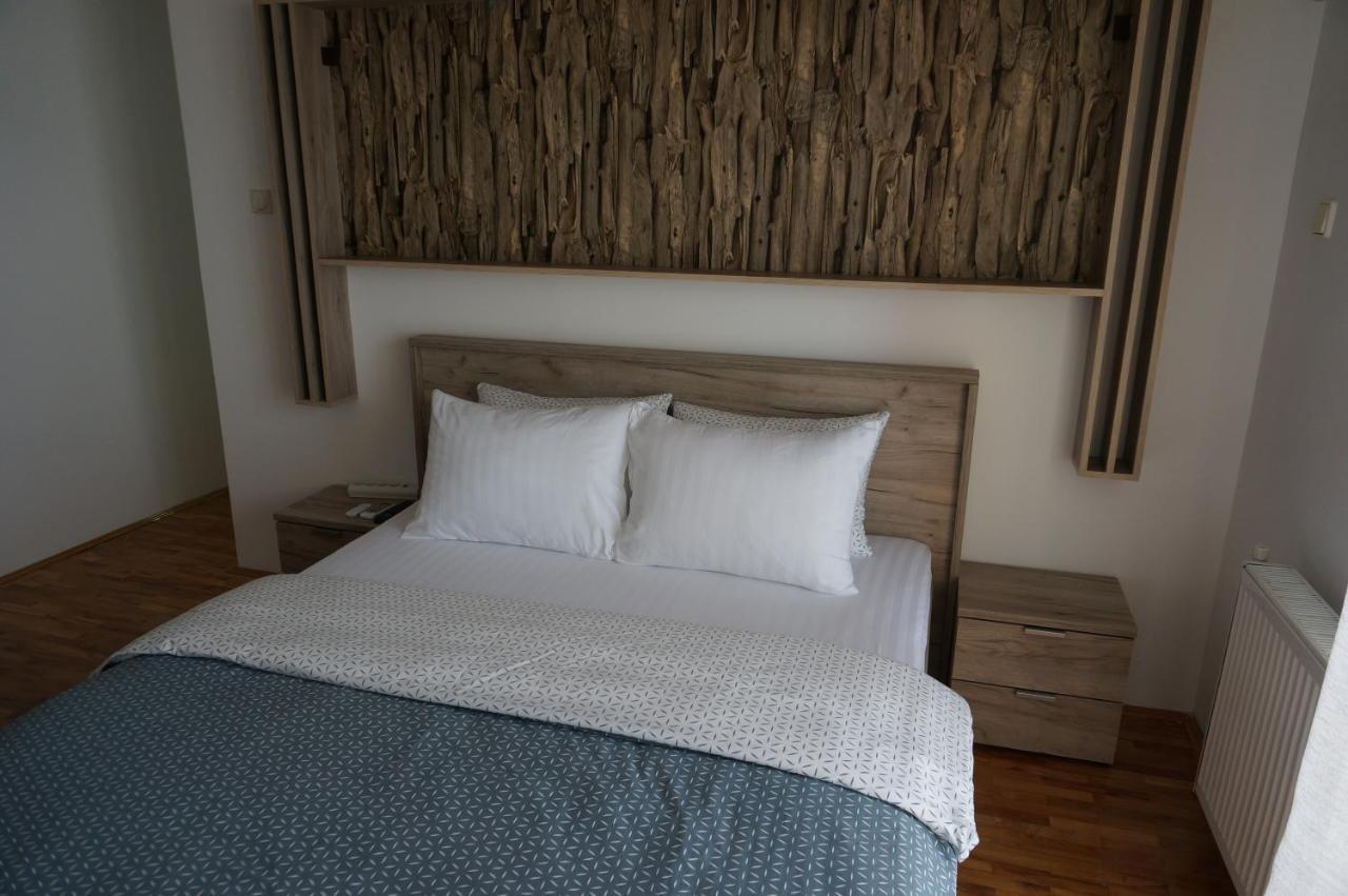 Nice Apartment Ni Екстериор снимка