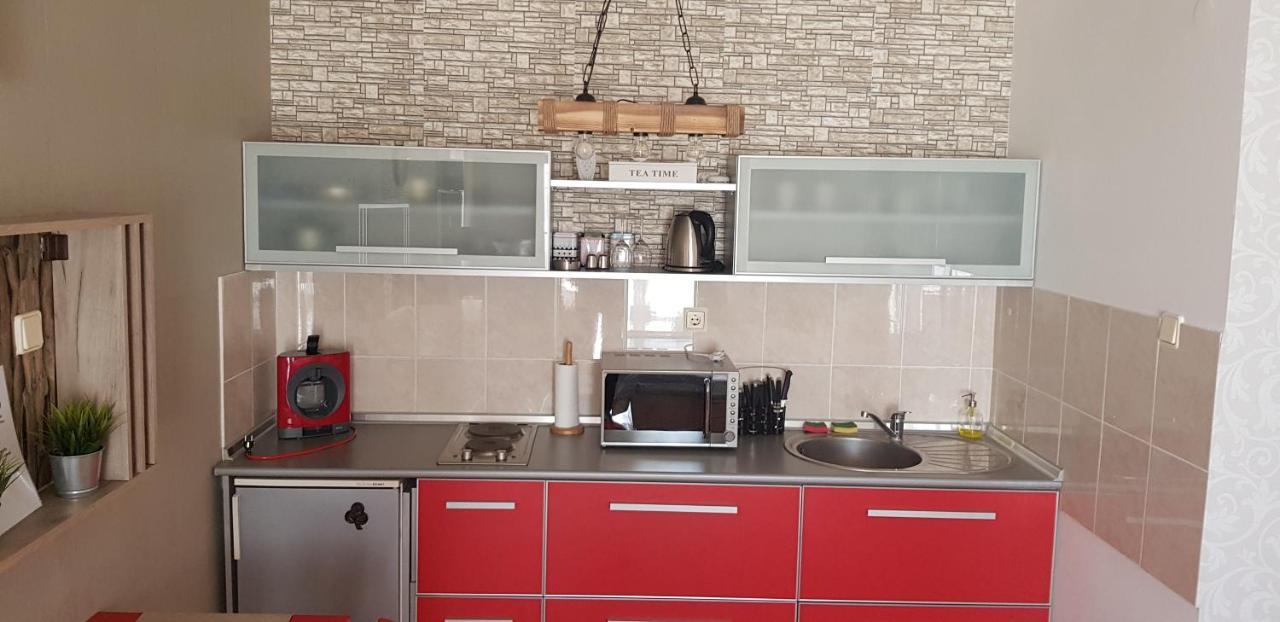 Nice Apartment Ni Екстериор снимка